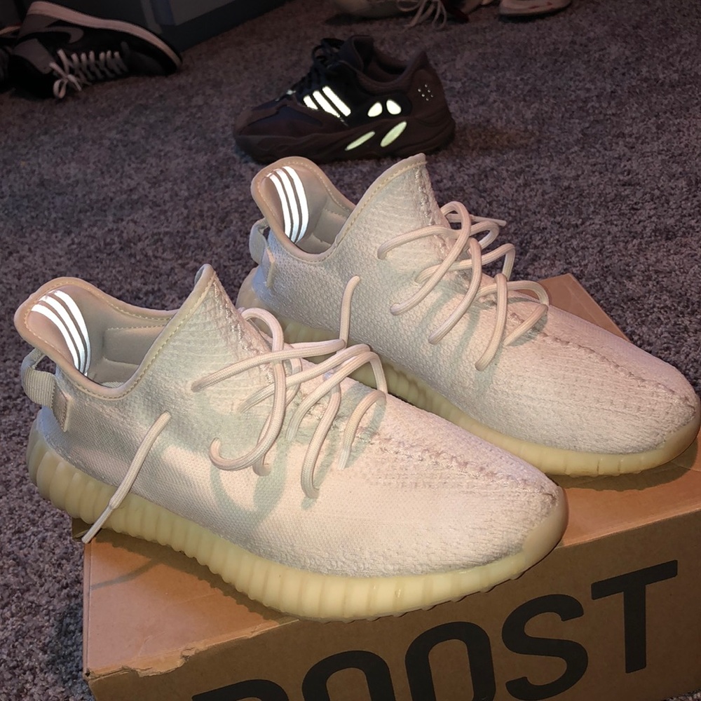 “Cream” Yeezy boost 350v2